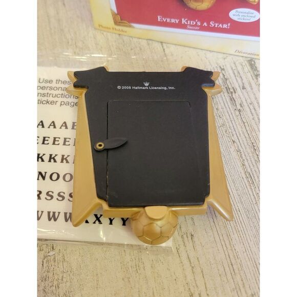 Hallmark 2005 Every Kid's A Star! Soccer ornament Xmas - Picture 5 of 6